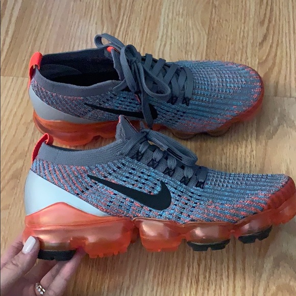 vapormax flyknit size 8